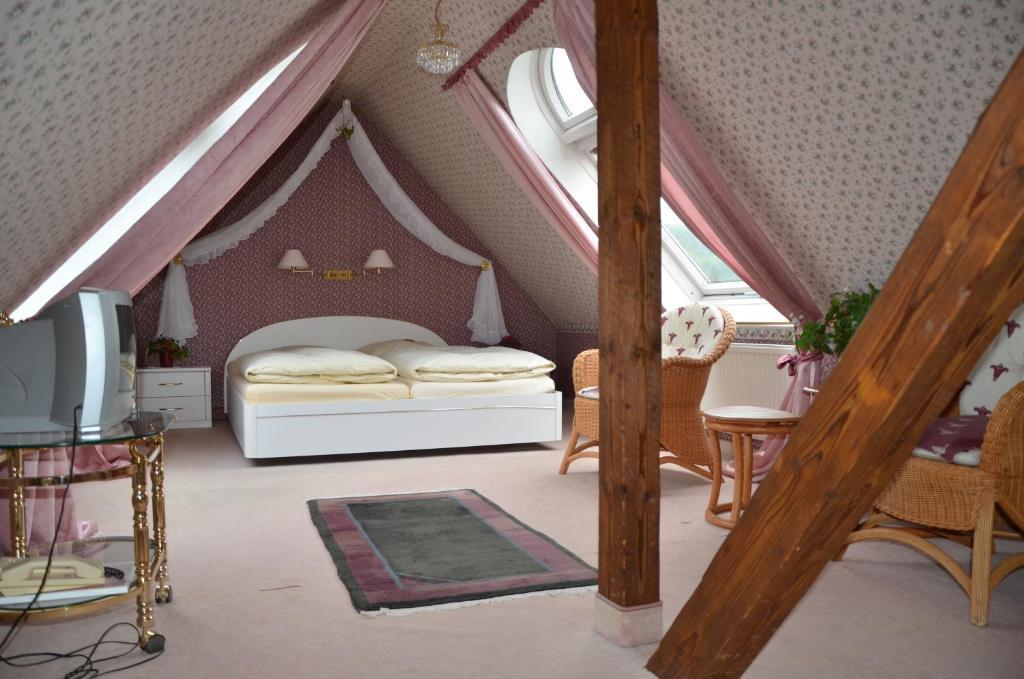 Hotel Villa Konigin Luise Bad Pyrmont Room photo